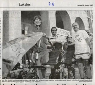 Zeitungsausschnitt: Aachener Nachrichten, 20.8.2007: Im Liegetandem nach Kapstadt